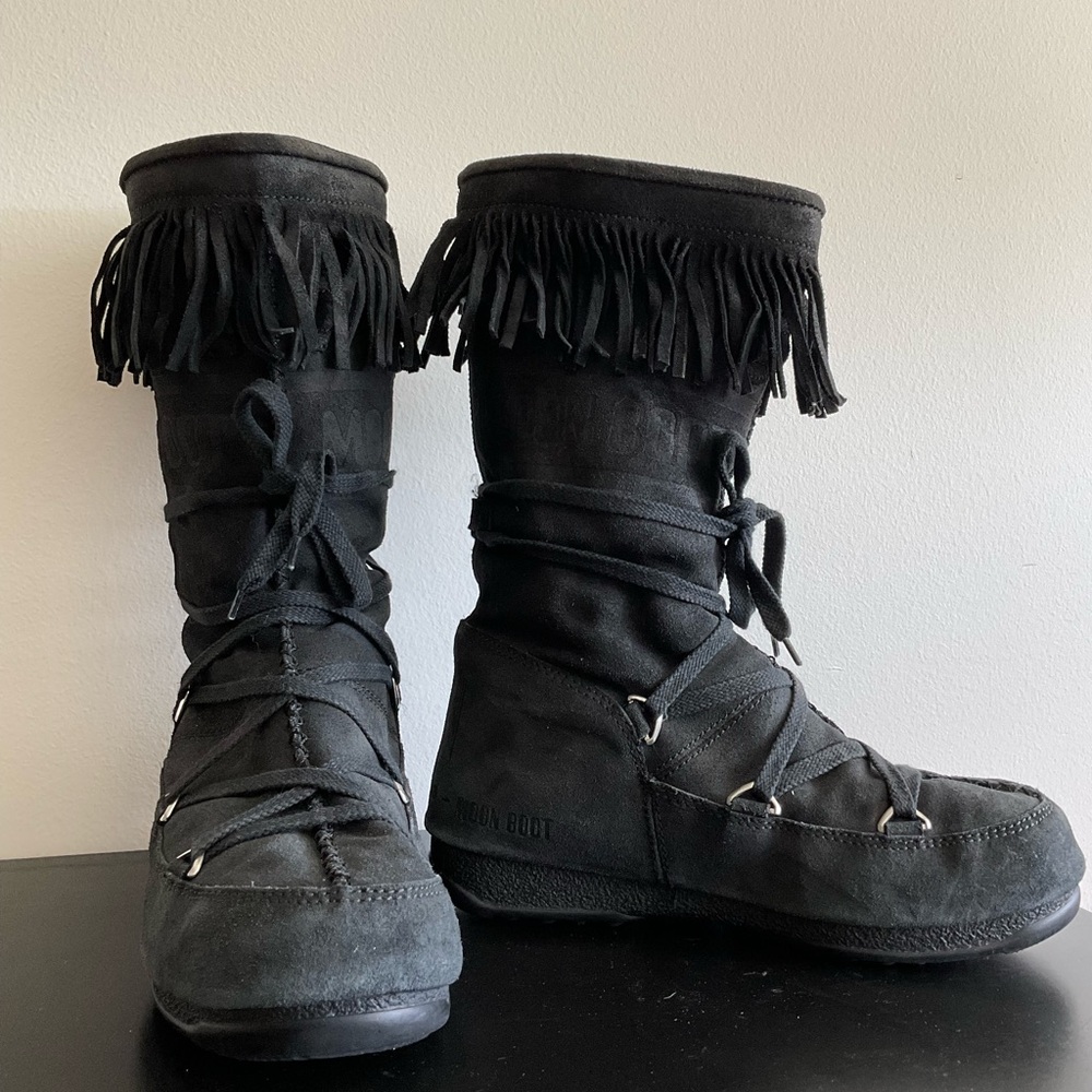 Moon Boot Black Lace Up Fringe Boots